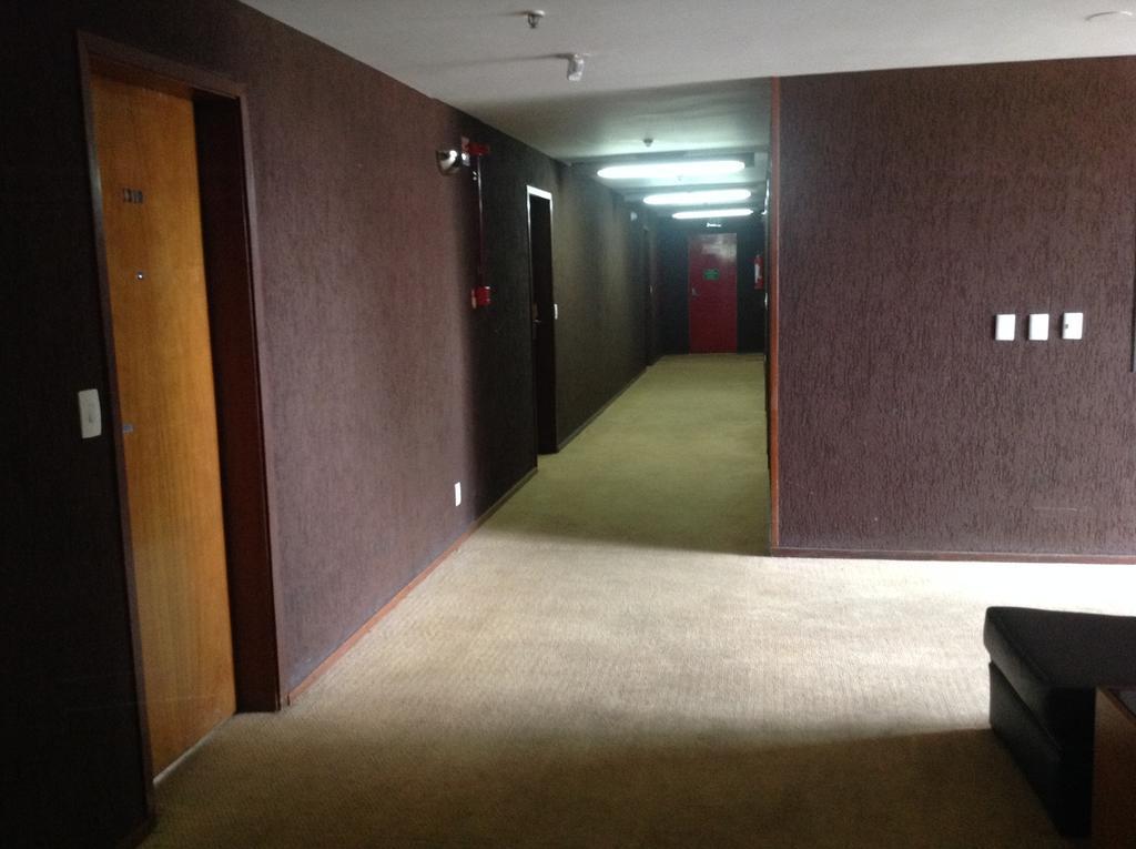 Carlton Hotel Brasilia Bagian luar foto